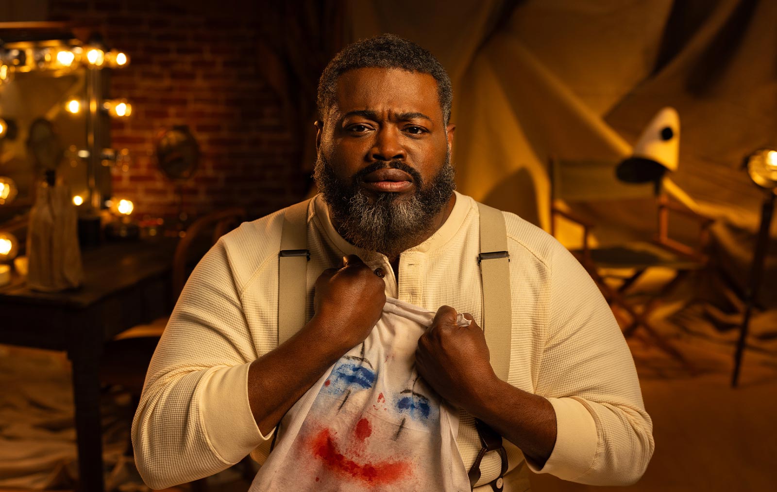 Russell Thomas stars in Cav/Pag
