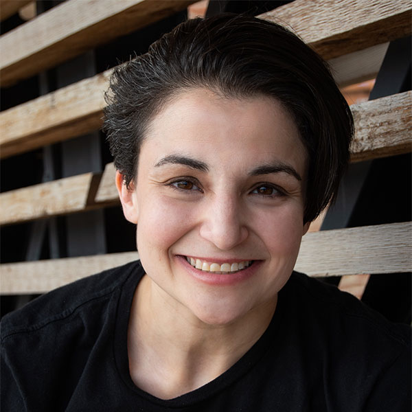 Stephanie Farina